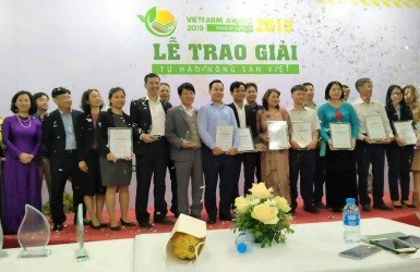 Xây dựng tiêu chuẩn đưa nông sản Việt “cất cánh”